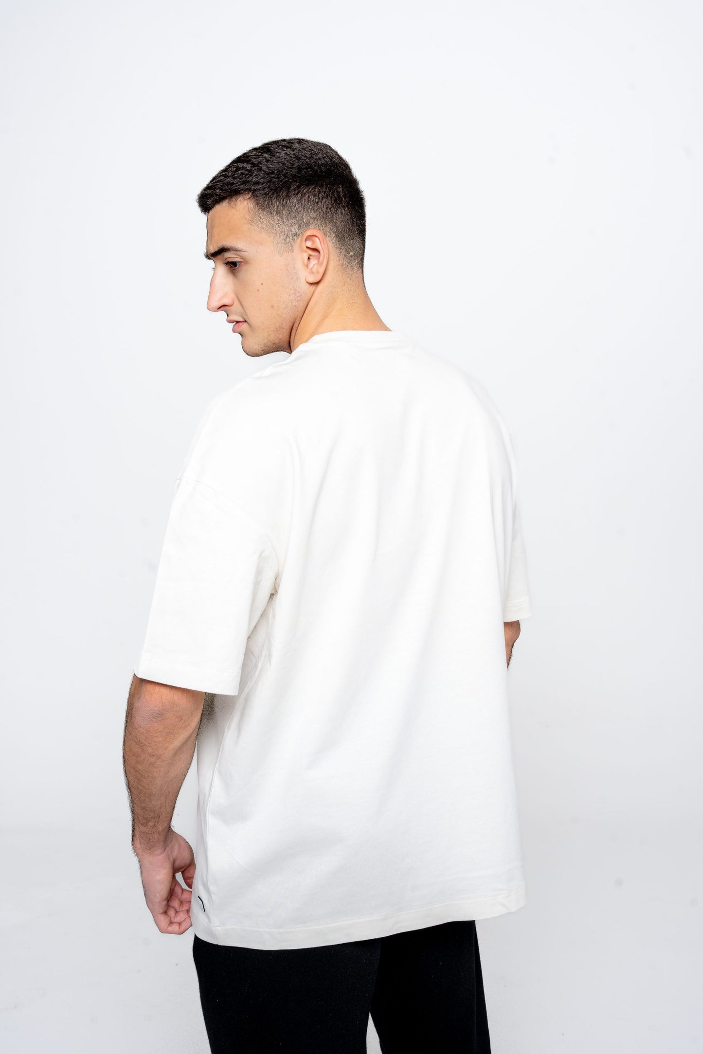 OWERSIZE Tee Cream